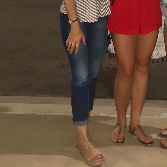 Old Navy Classic Boyfriend Straight Jeans - Picture 5 of 5